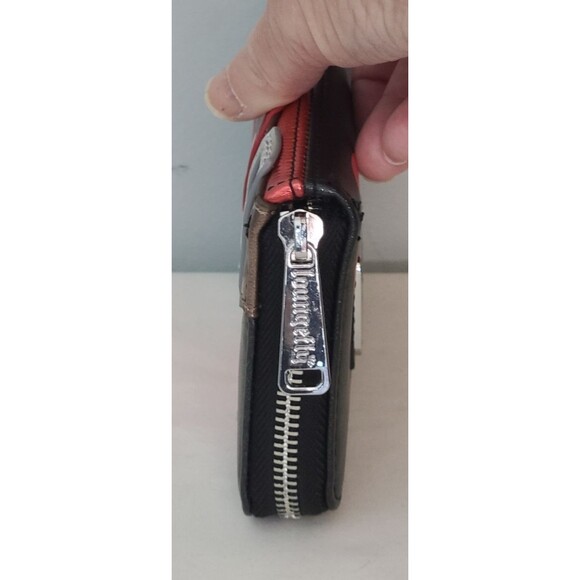 Marvel Loungefly Deadpool Metallic With Belt Design Cosplay Zip Around Wallet - Picture 6 of 10